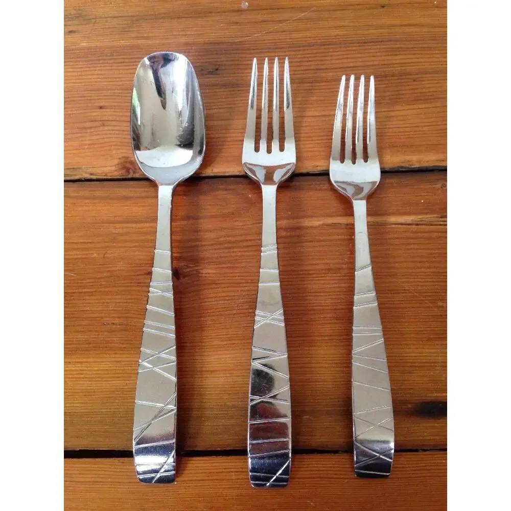 Set 22 pc Gourmet Settings Stainless CIRCUS Silverware Flatware Forks Spoons